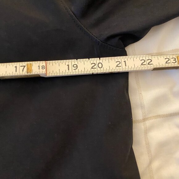 London Fog - M Petite -  Classic trench coat in black, same size as 8 almost - Picture 12 of 15